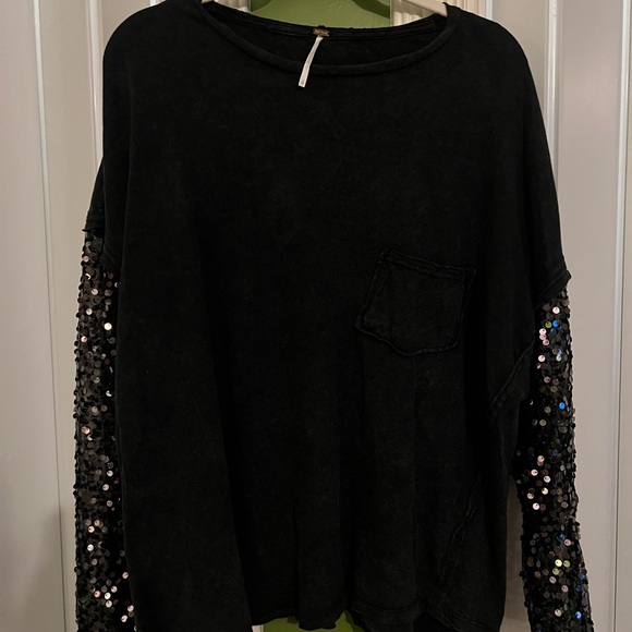 Free People Celine Oversized Tee with Sequin Sleeves - Picture 6 of 7